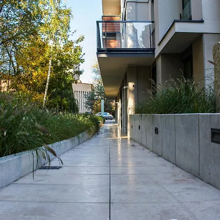 Seasons By Alluxe Boutique Apartment Warsaw